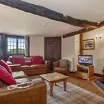 The Coppermines Mountain - Sawyers, Carpenters, Millrace, Sleeps 18 코니스턴