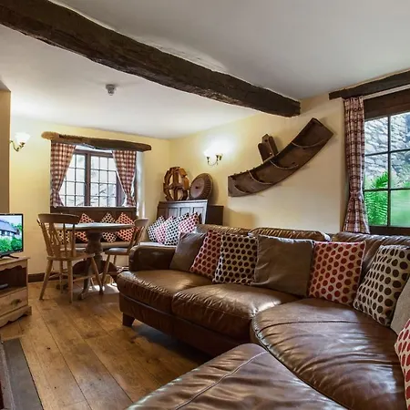 The Coppermines Mountain - Sawyers, Carpenters, Millrace, Sleeps 18