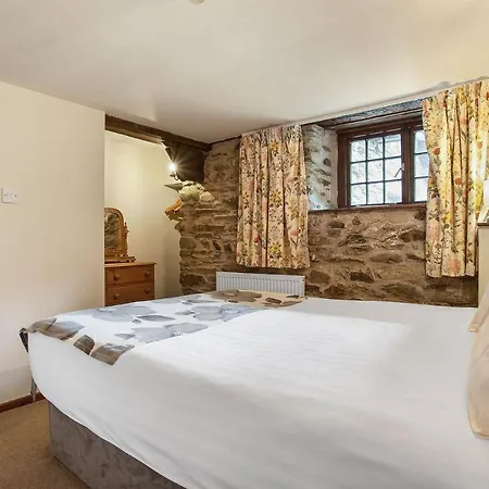 The Coppermines Mountain - Sawyers, Carpenters, Millrace, Sleeps 18